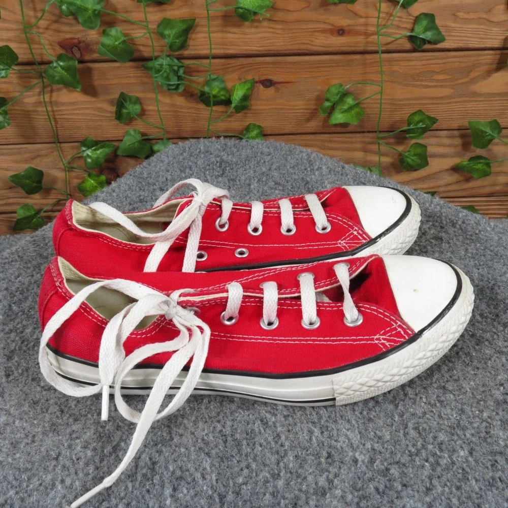 Converse Chuck Taylor All Star Boys 2 Red Canvas‎ Low Top Sneaker Classic Casual